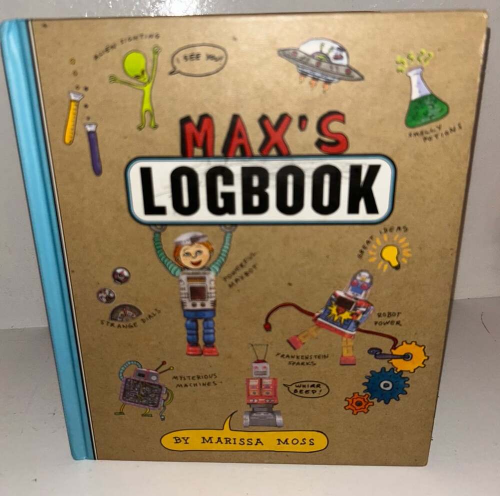 MAX'S LOGBOOK. by Moss, Marissa.
